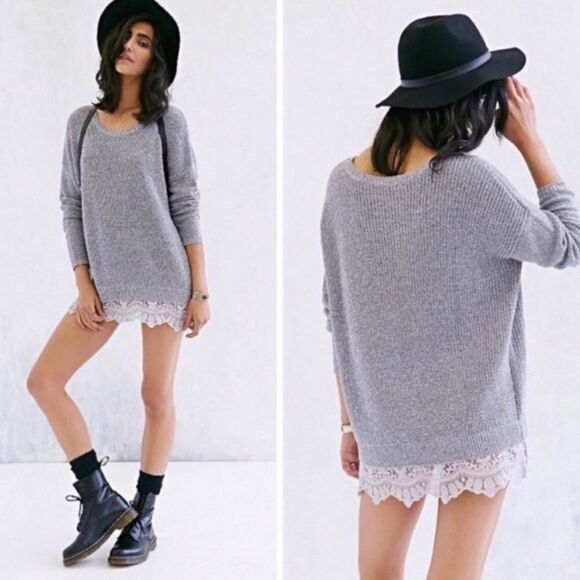 Pins and Needles Gray Knit Lace Trim Sweater XS - Picture 1 of 8